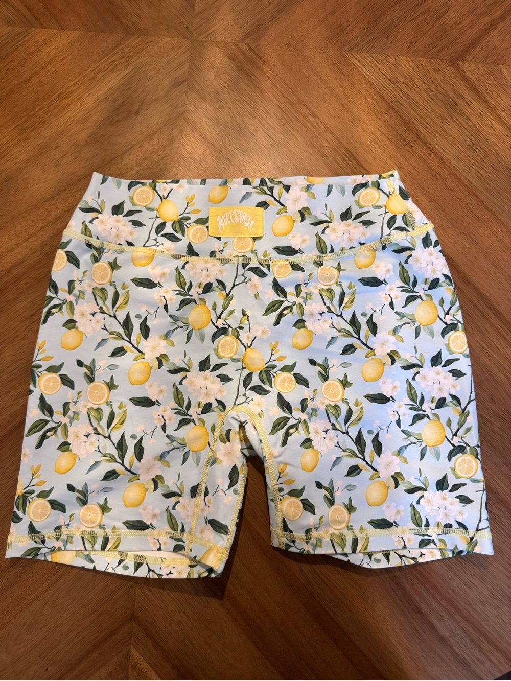 KILL CREW Butter Lemon Print Women’s Shorts - Light Blue